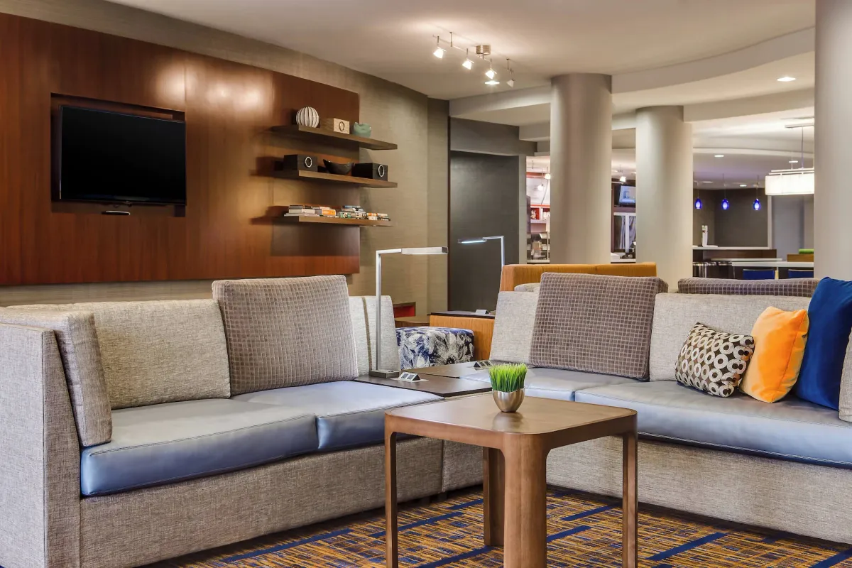 Image of Courtyard Des Moines Ankeny