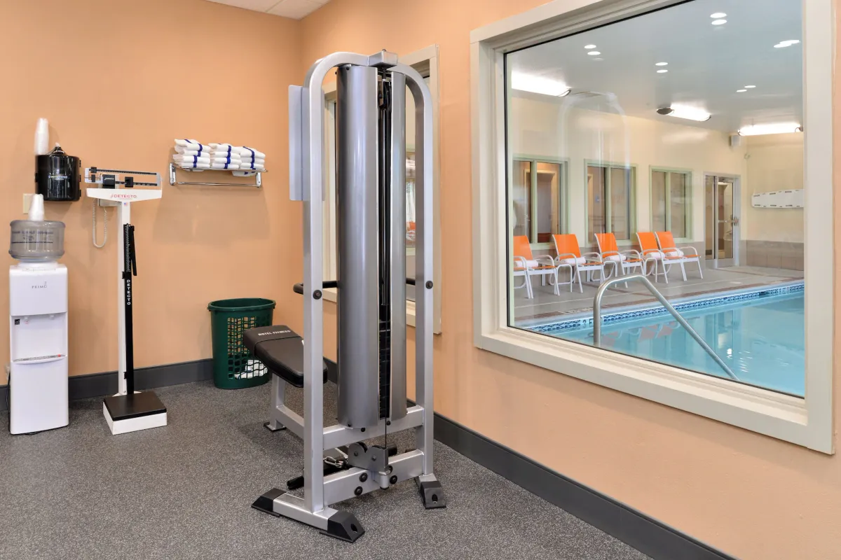 Image of Holiday Inn Express Hotel & Suites Cincinnati-Blue Ash by IHG