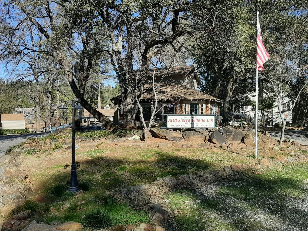 Image of Alta Sierra Village Inn