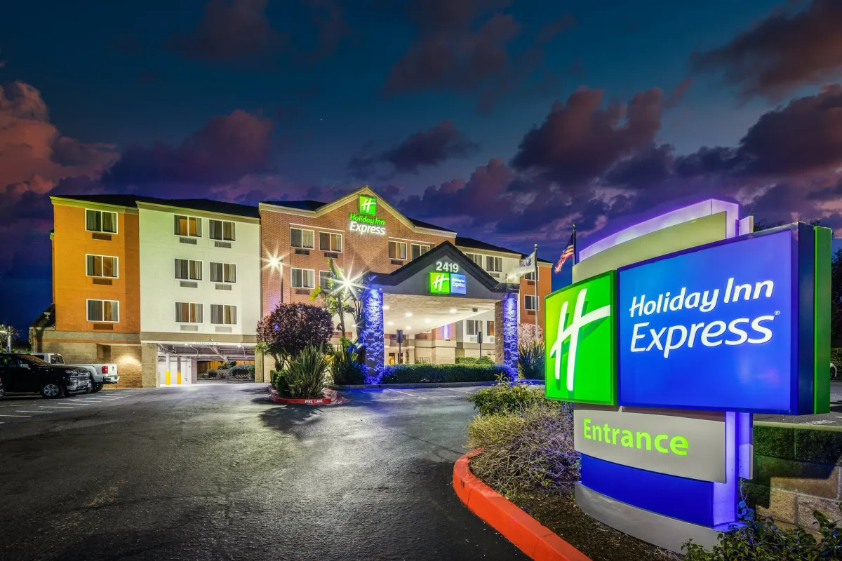 Image of Holiday Inn Express Castro Valley