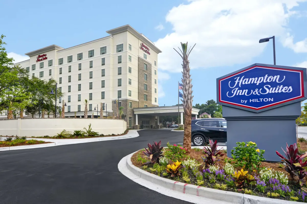Image of Hampton Inn & Suites Charleston Airport