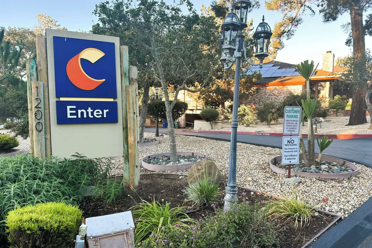 Image of Comfort Inn Monterey Peninsula Airport