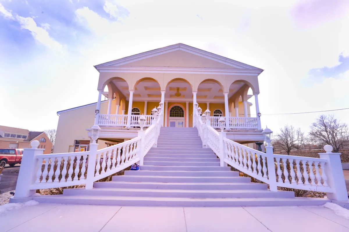 Image of Chateau Suites