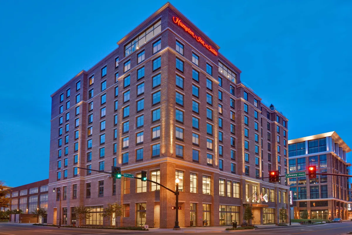 Image of Hampton Inn & Suites Nashville Downtown Capitol View