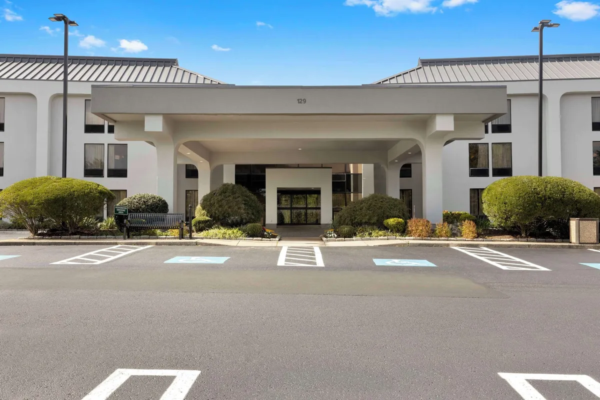 Image of Hampton Inn Milford