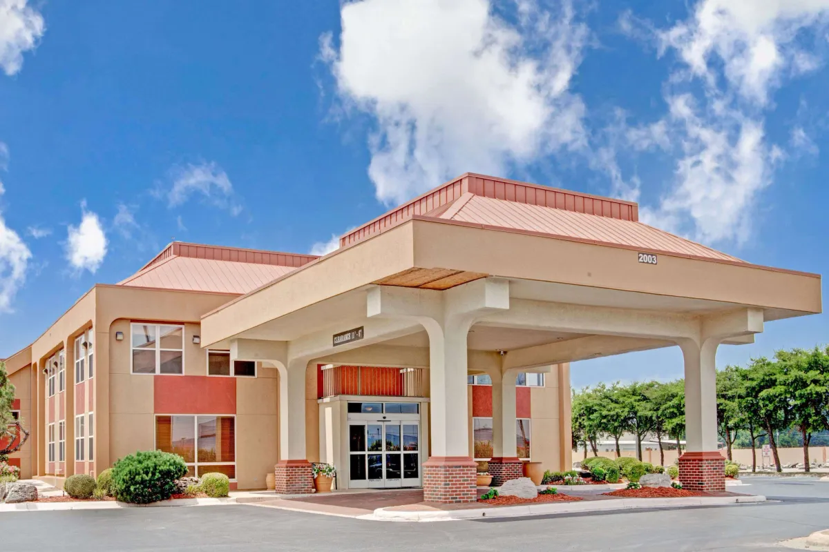 Image of Ramada by Wyndham West Memphis