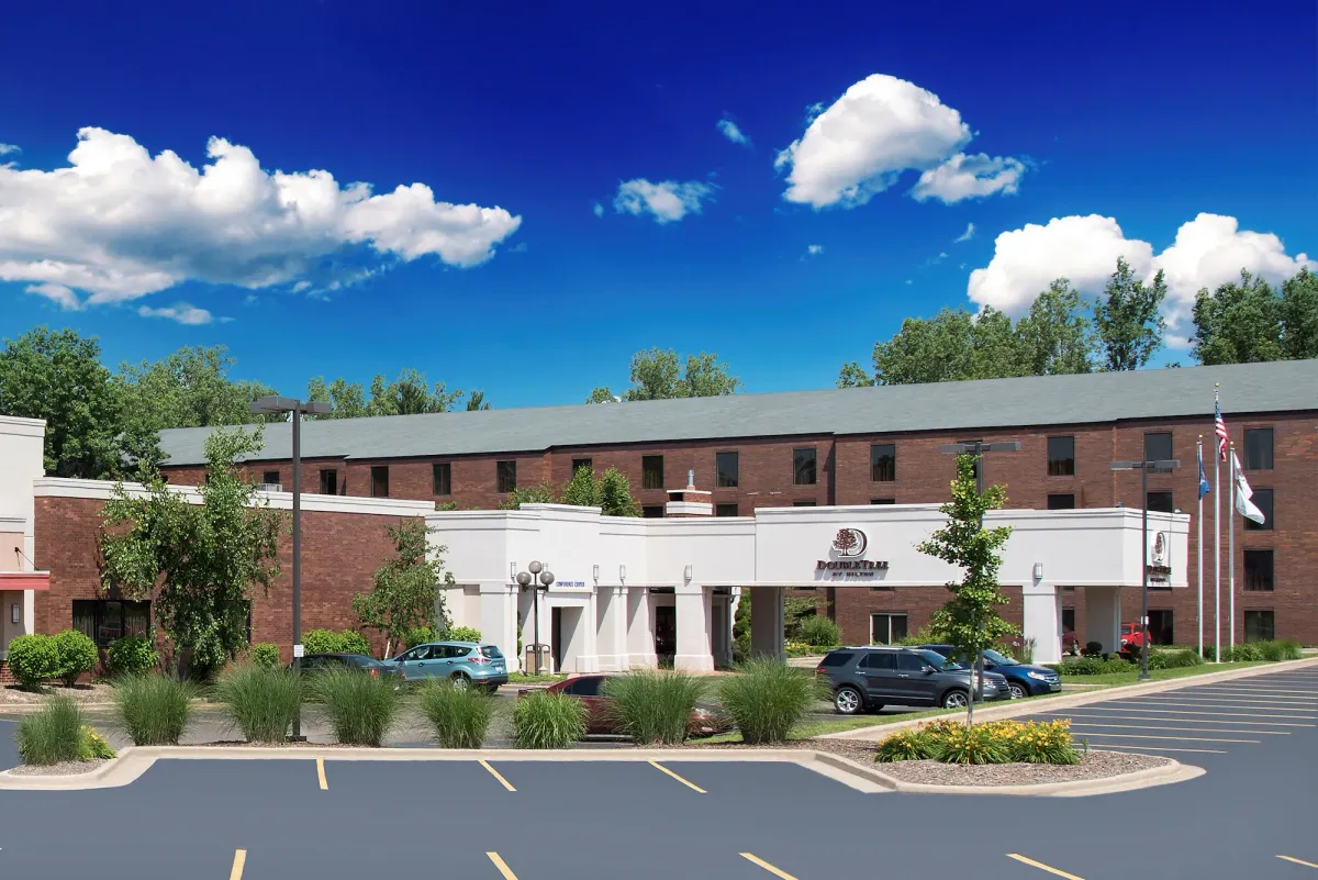 Image of DoubleTree by Hilton Hotel Grand Rapids Airport