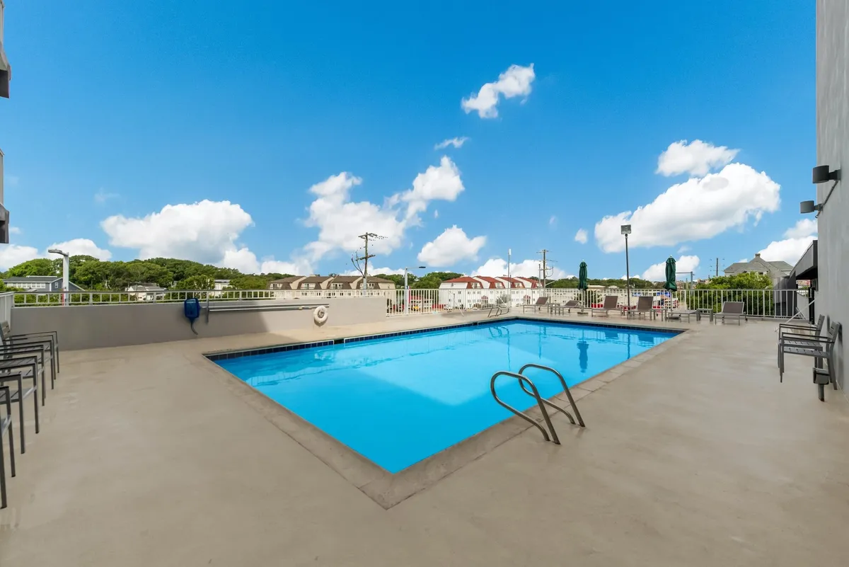 Image of Red Roof PLUS & Suites Virginia Beach - Seaside