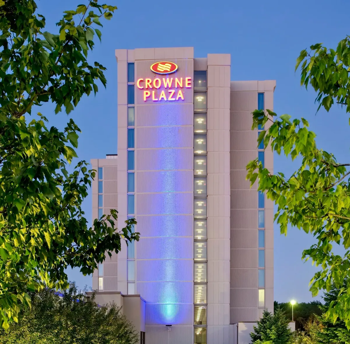 Image of Crowne Plaza Chicago O'Hare Hotel & Conference Center by IHG