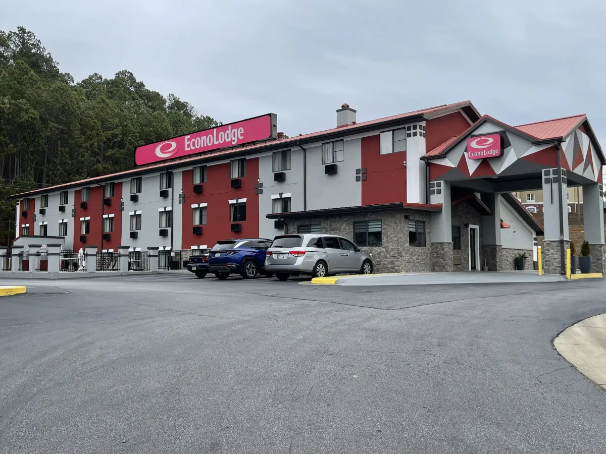 Image of Econo Lodge Cartersville-Emerson Lake Point