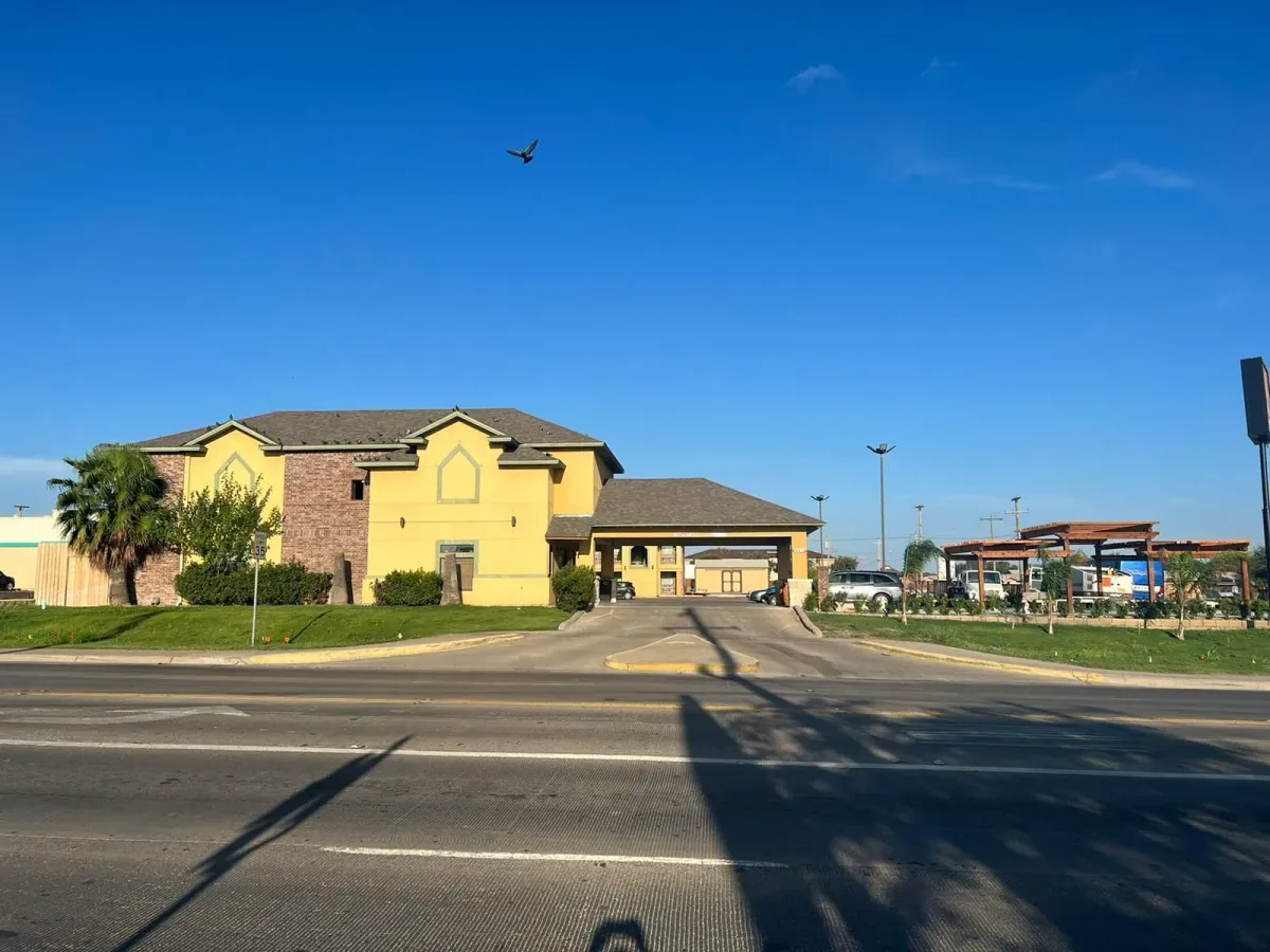 Image of Country Hill Inn & Suite Eagle Pass