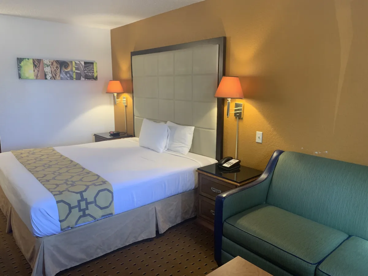 Image of Brentwood Inn & Suites