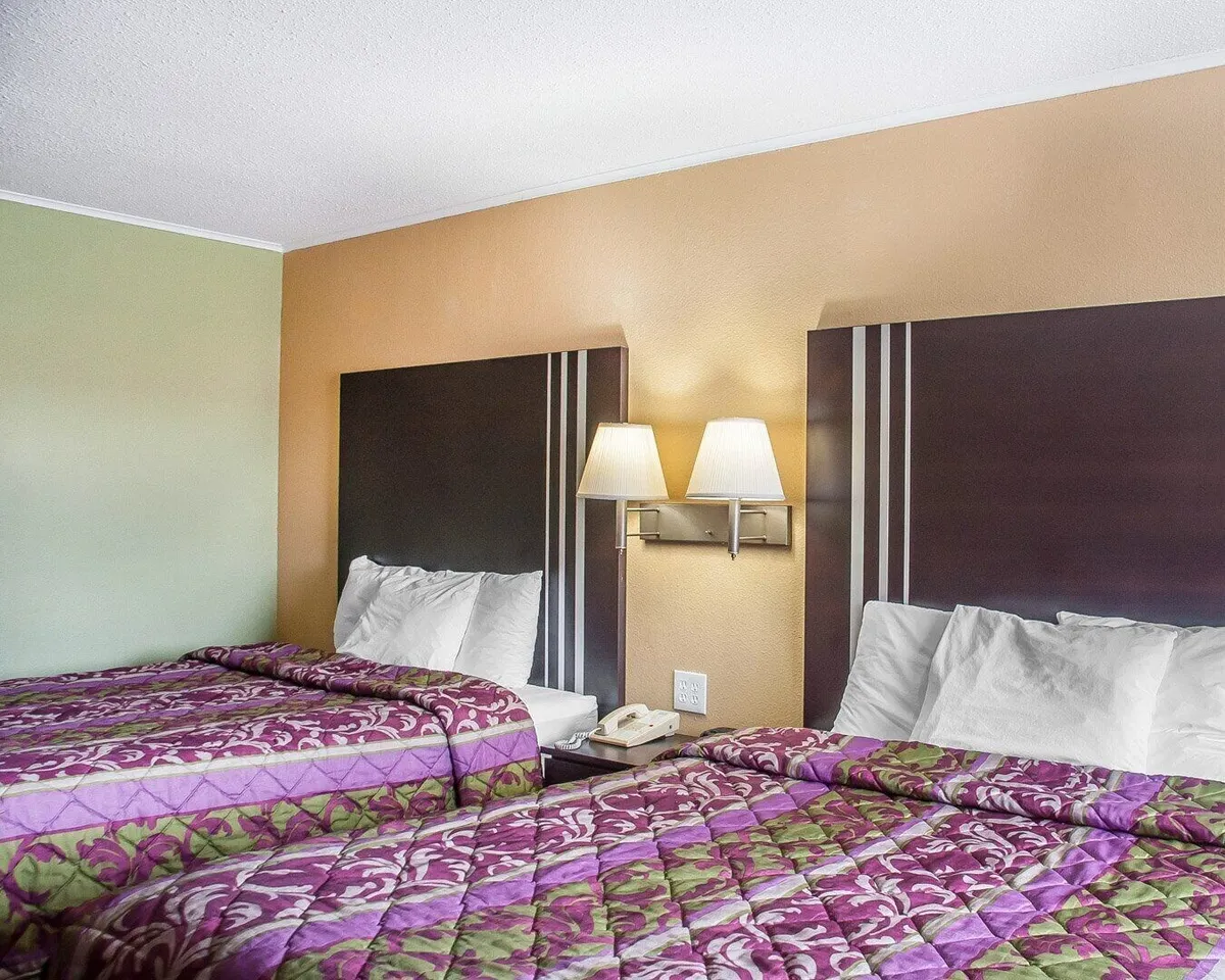 Image of Amherst Inn & Suites