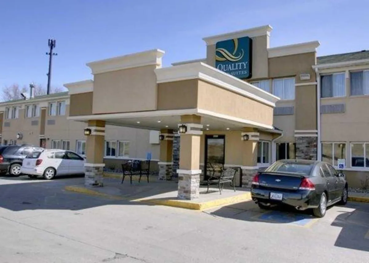 Image of Quality Inn & Suites Des Moines Airport