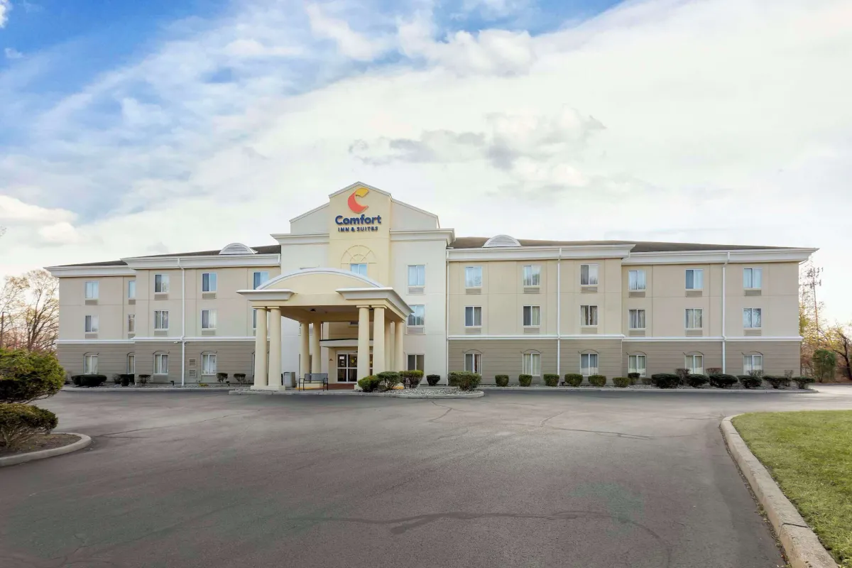 Image of Comfort Inn & Suites Carneys Point