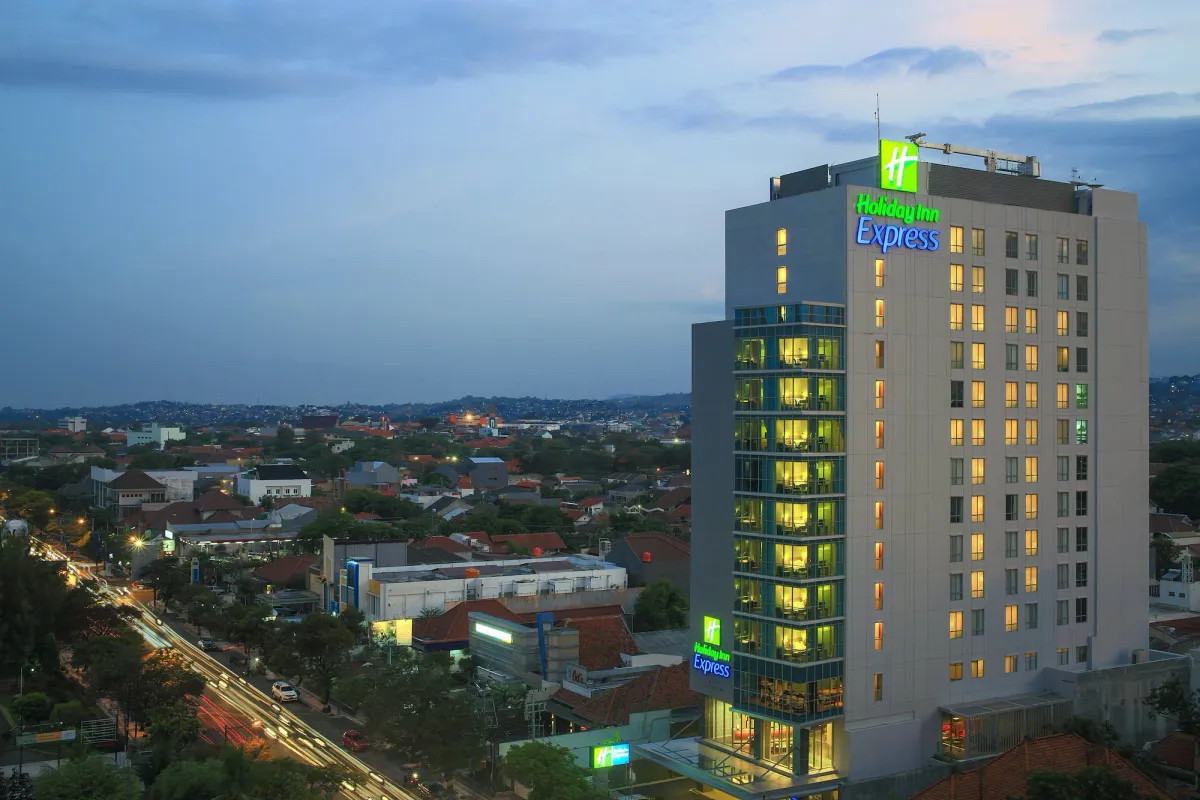 Image of Holiday Inn Express Semarang Simpang Lima by IHG