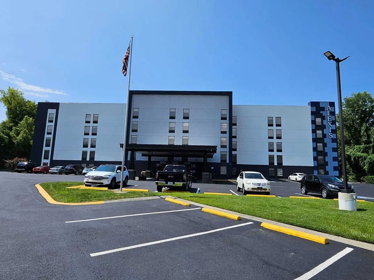 Image of Alexis Inn and Suites Hotel