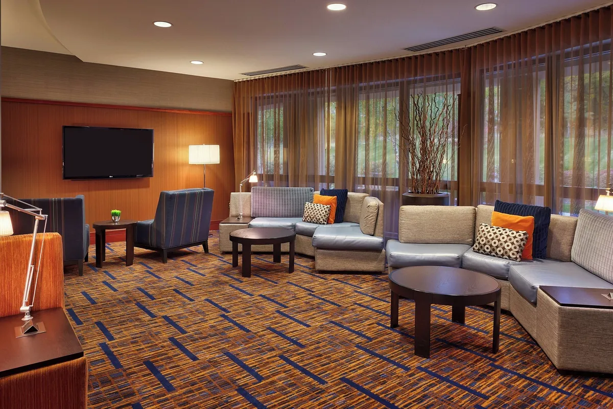 Image of Courtyard by Marriott Kansas City Shawnee