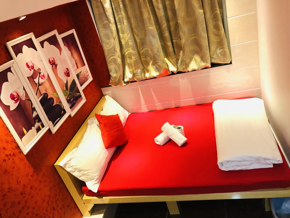 Image of Delta Lounge