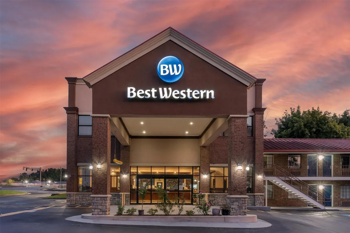 Image of Best Western Acworth Inn