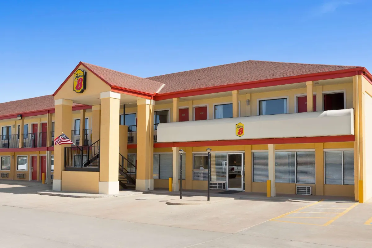 Image of Super 8 by Wyndham Woodward