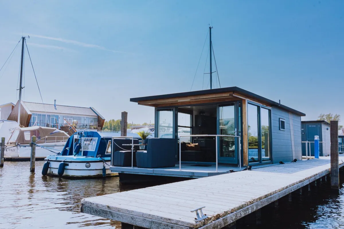 Image of Cozy houseboat at the edge of the marina