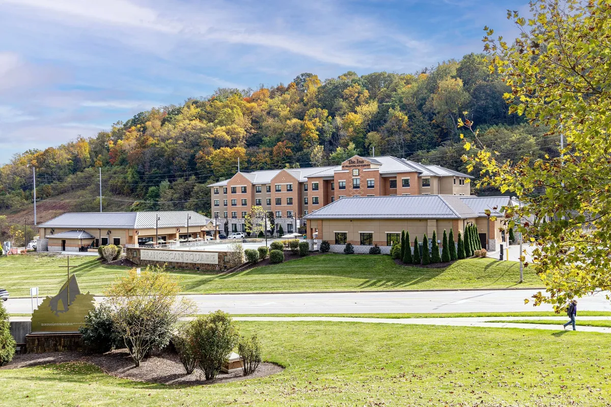 Image of Best Western Plus Franciscan Square Inn & Suites Steubenville