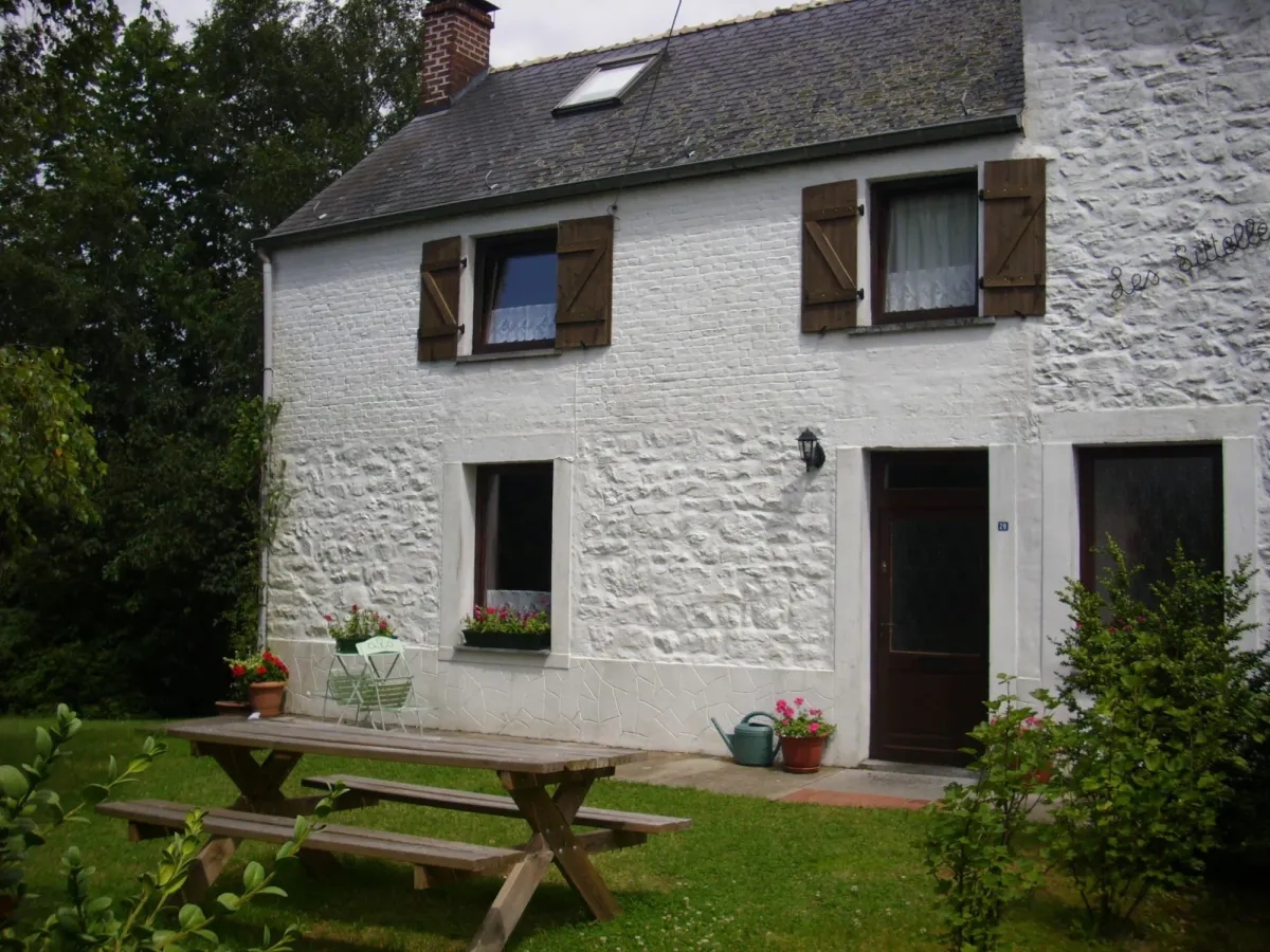 Image of Tranquil Forestside Cottage