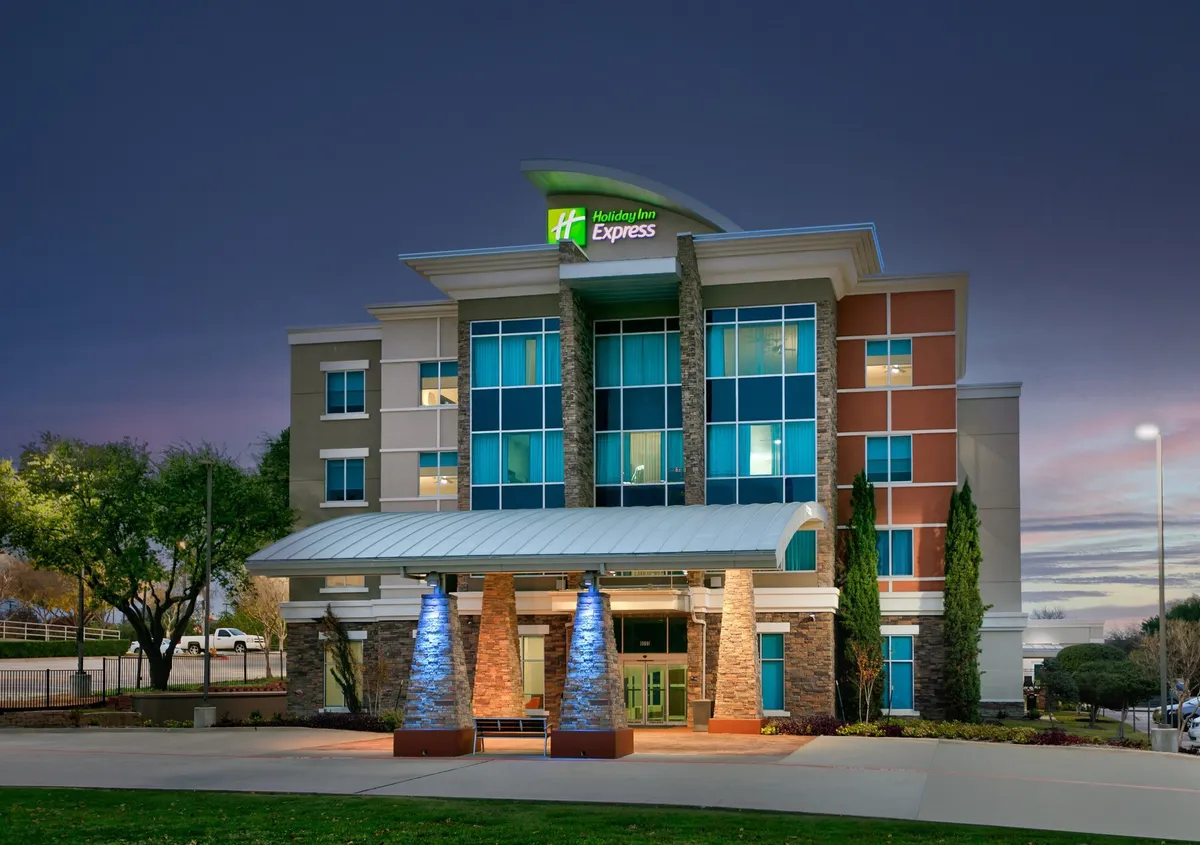 Image of Holiday Inn Express & Suites North Dallas at Preston by IHG