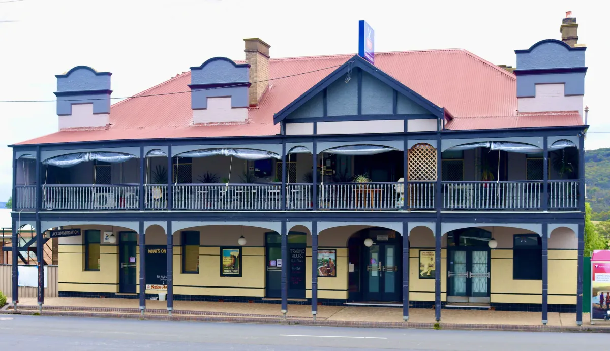 Image of The Commercial Hotel Wallerawang