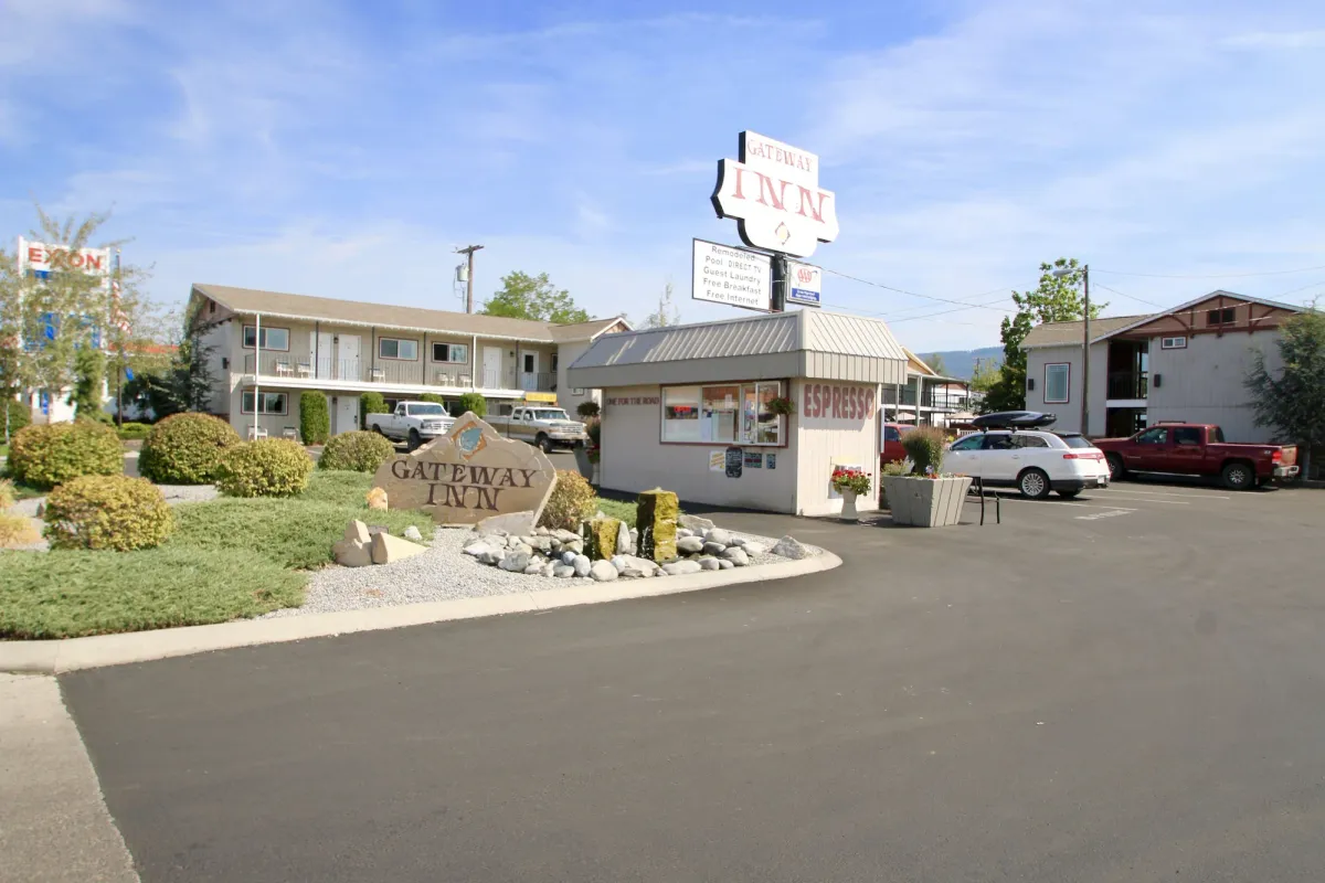 Image of Gateway Inn