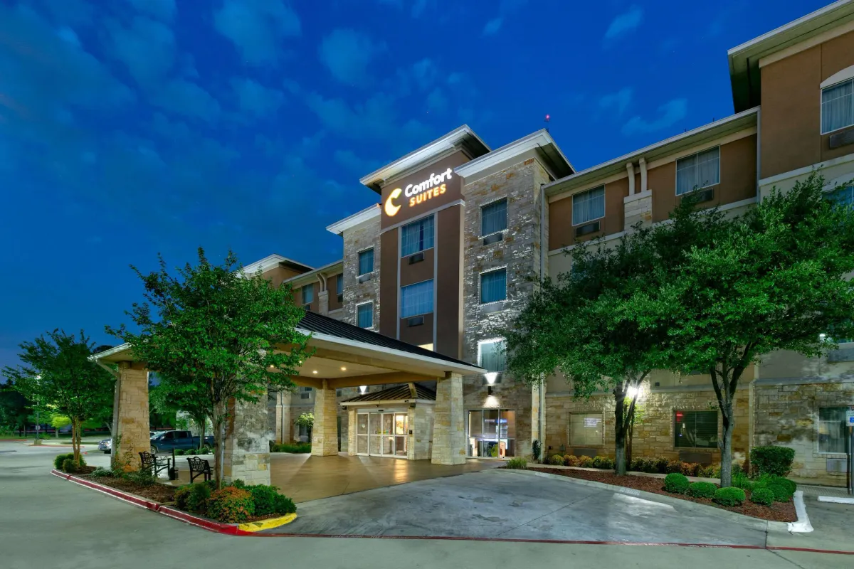 Image of Comfort Suites Arlington - Entertainment District