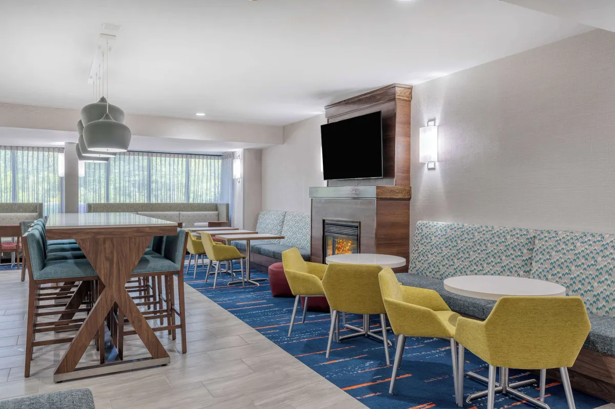 Image of Hampton Inn New Philadelphia