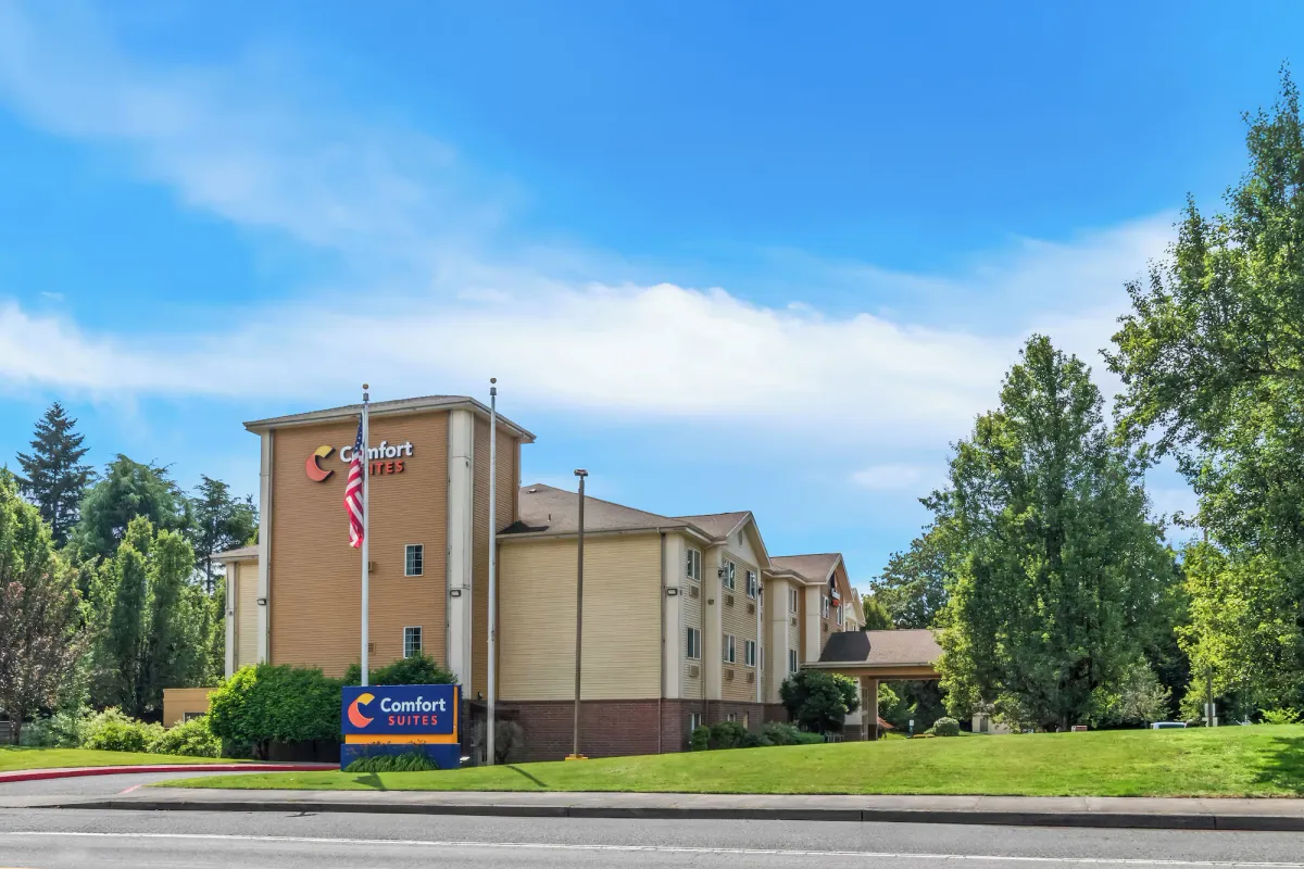 Image of Comfort Suites Clackamas