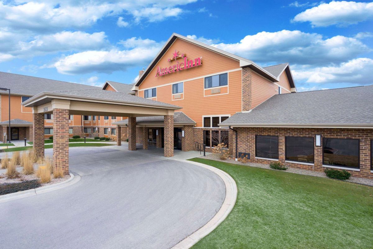 Image of AmericInn by Wyndham Green Bay East