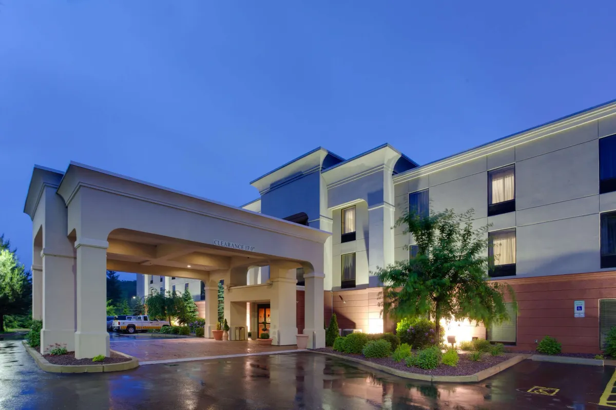 Image of Hampton Inn Auburn