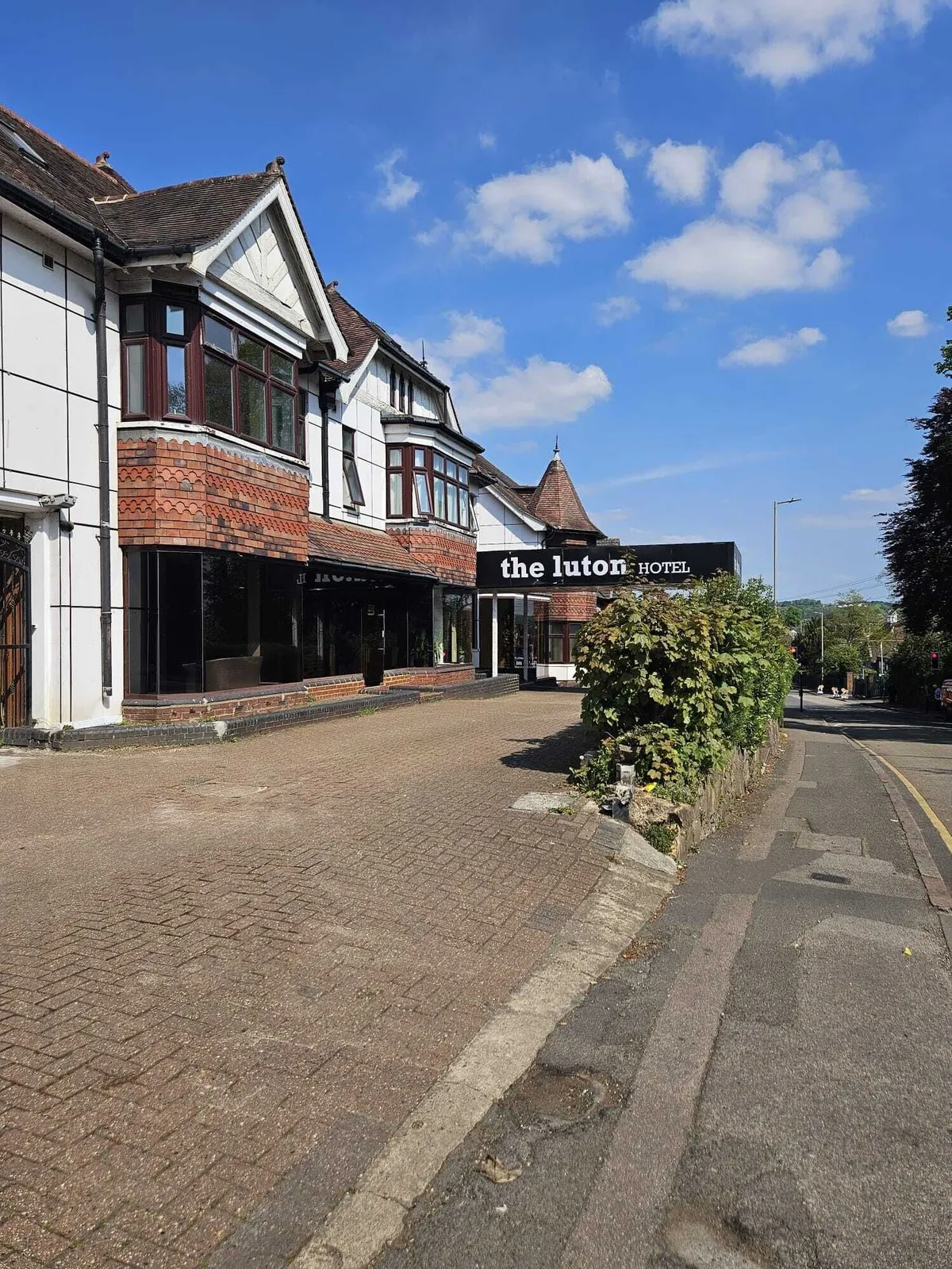 Image of The Luton Hotel