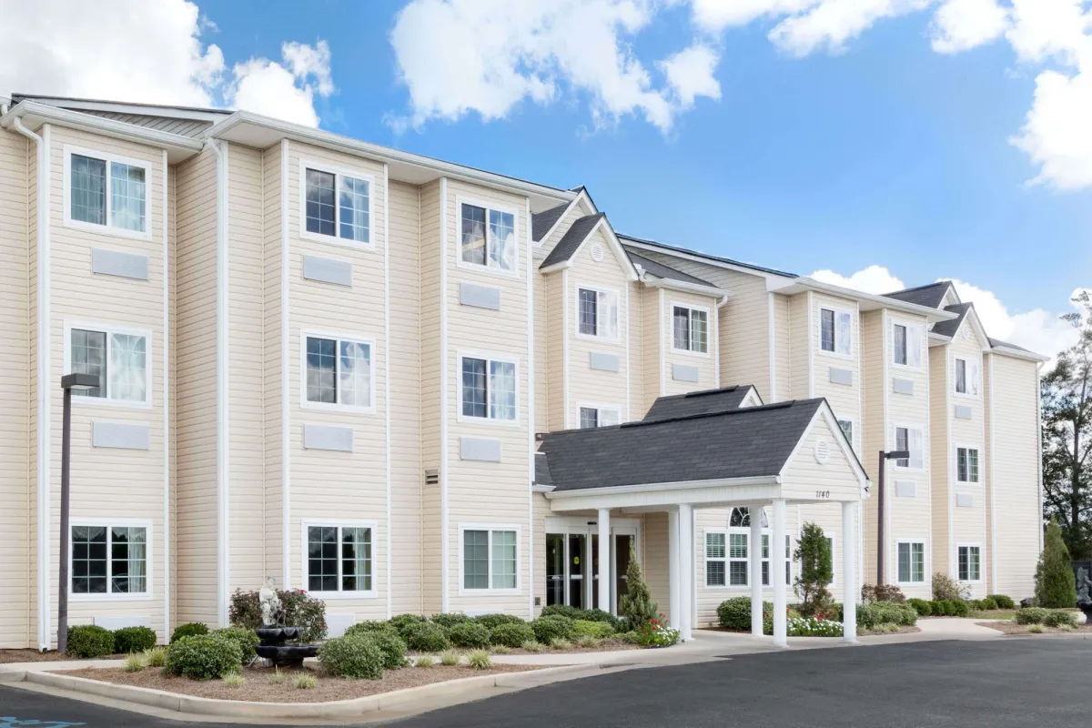 Image of Microtel Inn & Suites by Wyndham Ozark