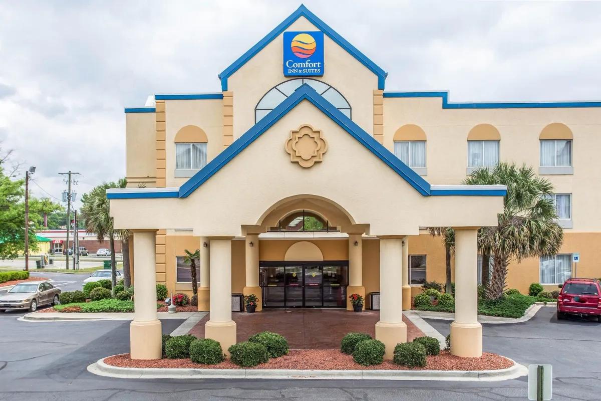 Image of Comfort Inn & Suites FtJackson Maingate