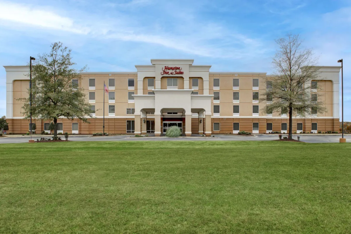 Image of Hampton Inn & Suites Jackson
