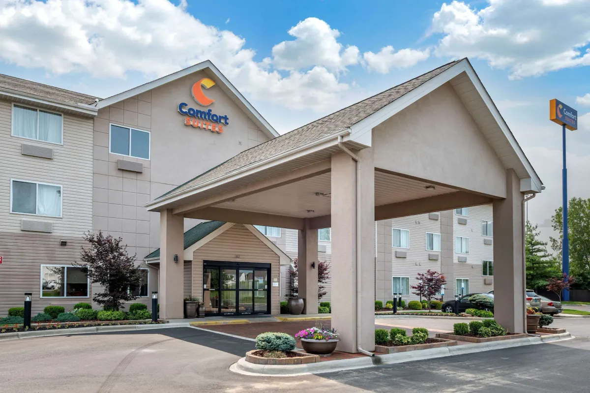 Image of Comfort Suites Columbus West - Hilliard