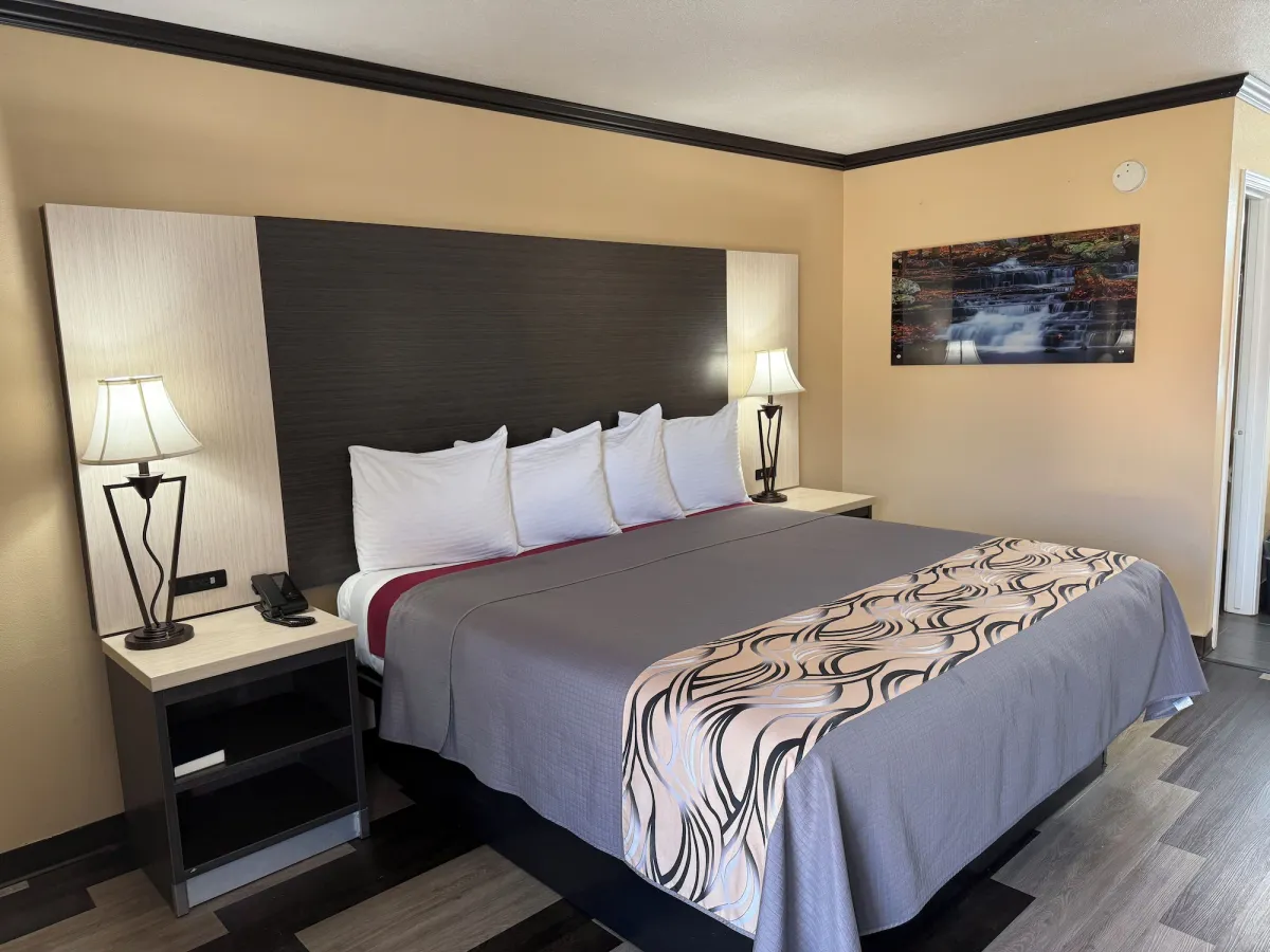 Image of Regency 7 Motel