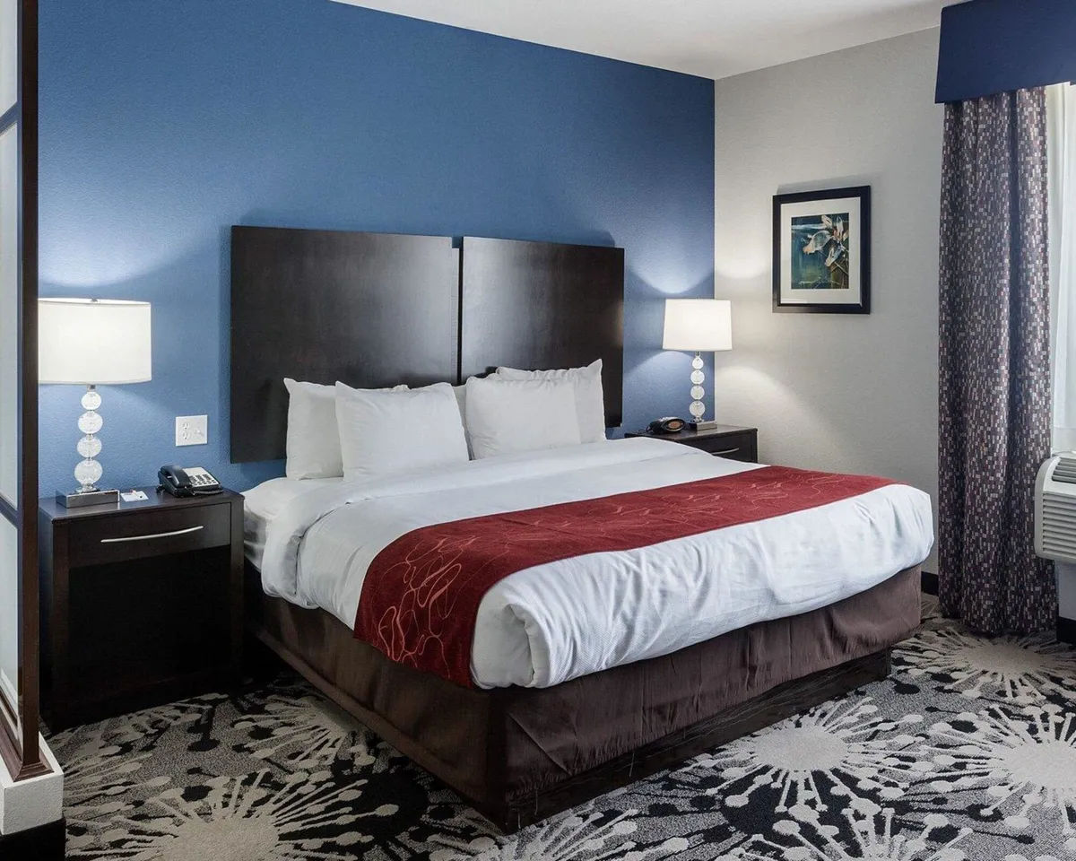 Image of Comfort Suites Greenville