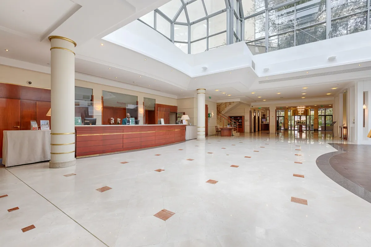 Image of Evergreen Laurel Hotel