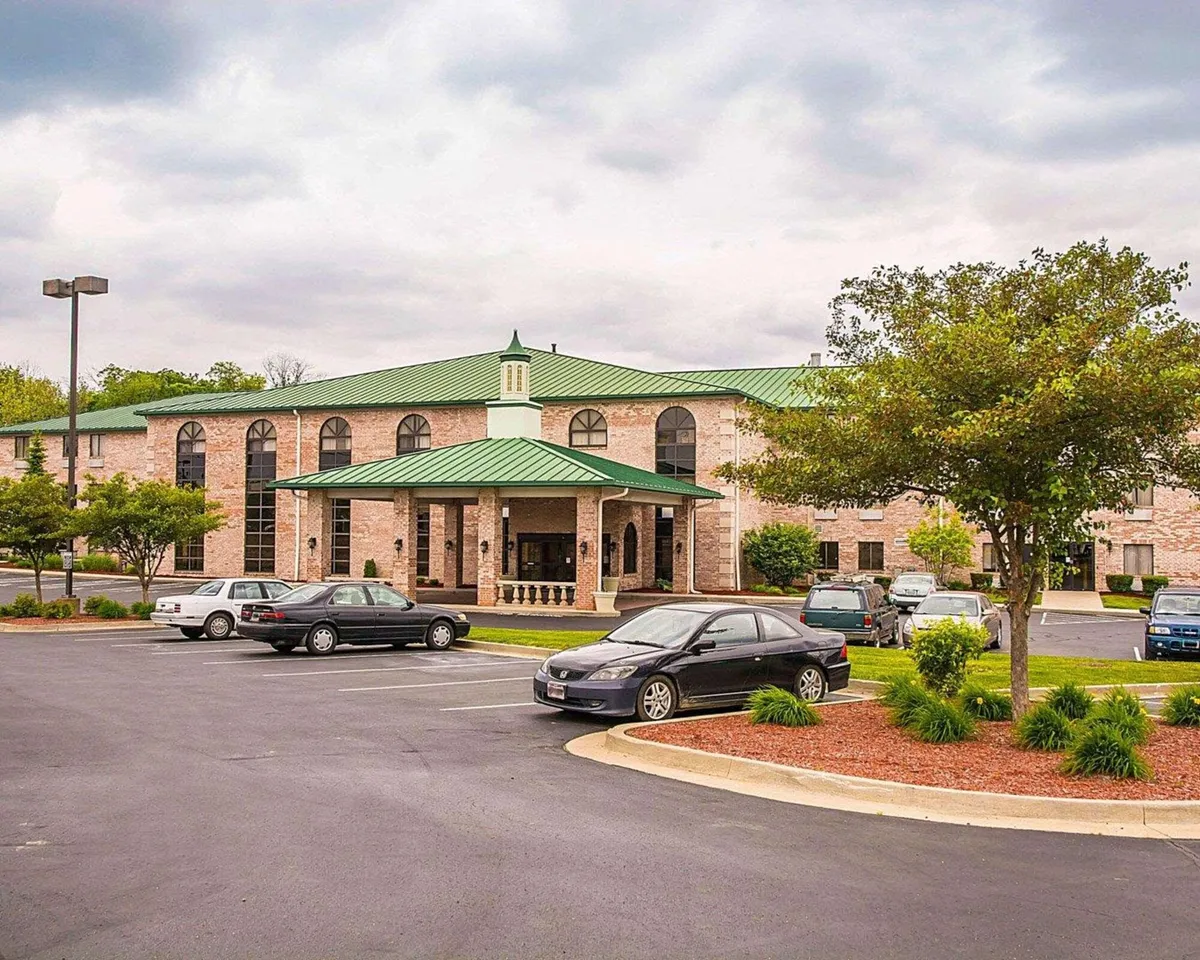 Image of Quality Inn & Suites Cincinnati I-275