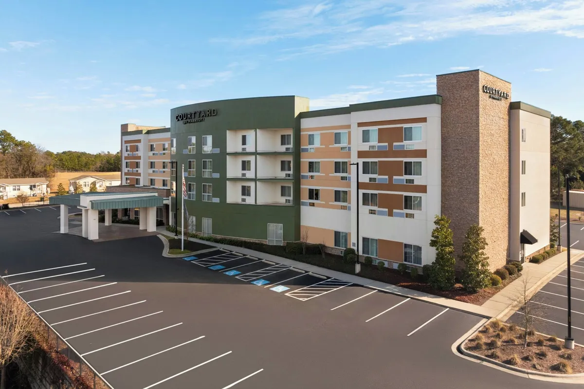 Image of Courtyard by Marriott Fayetteville Fort Liberty - Spring Lake