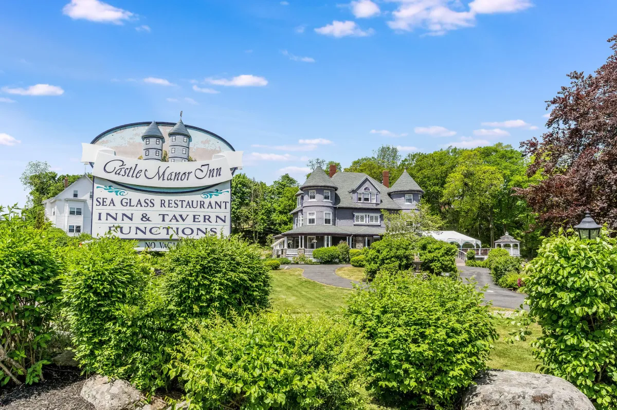 Image of Castle Manor Inn