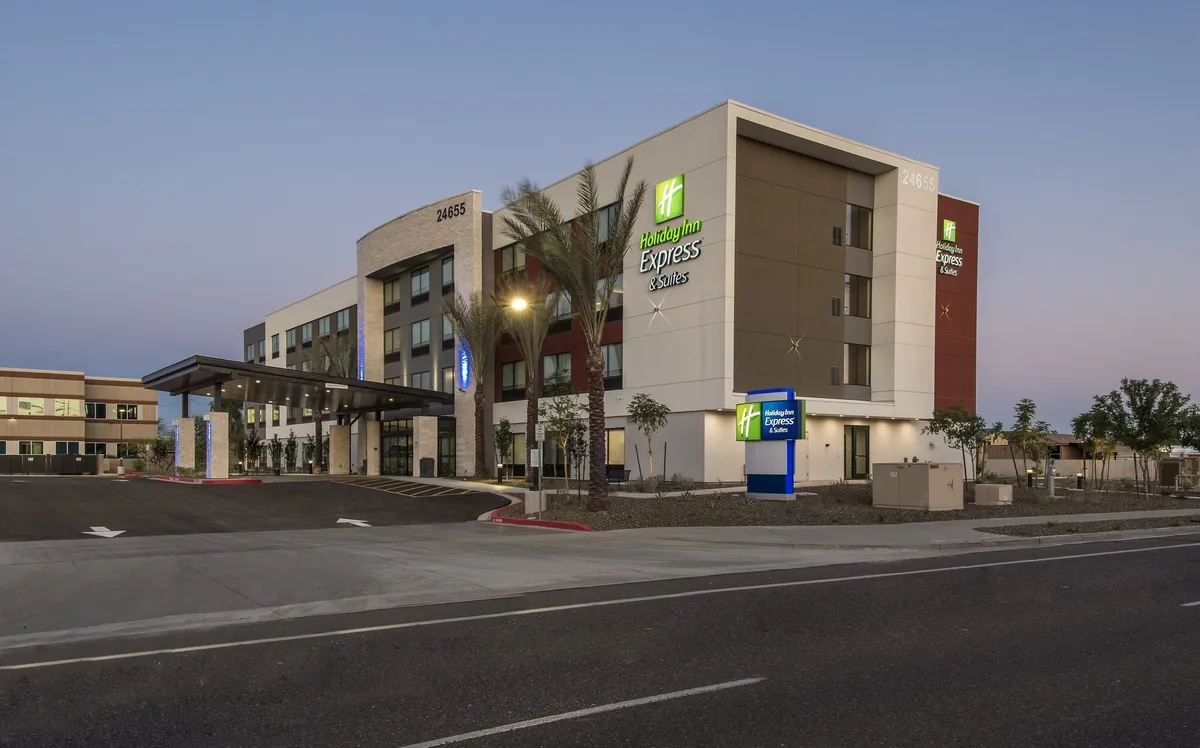 Image of Holiday Inn Express & Suites - Phoenix North - Happy Valley by IHG