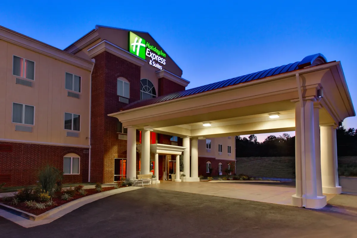 Image of Holiday Inn Express & Suites Malvern by IHG