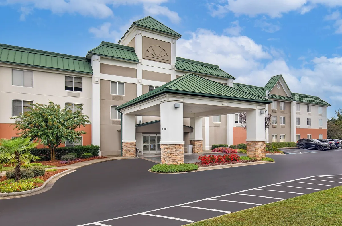 Image of Holiday Inn Express & Suites Kings Mountain - Shelby Area by IHG